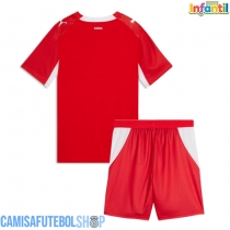 Camisa de time de futebol Suíça Replicas 1º Equipamento Infantil Mundo 2026 Manga Curta (+ Calças curtas)